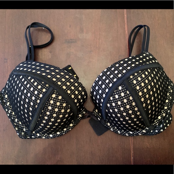 Victoria Secret 34D bra-NEW, tags - Picture 1 of 6